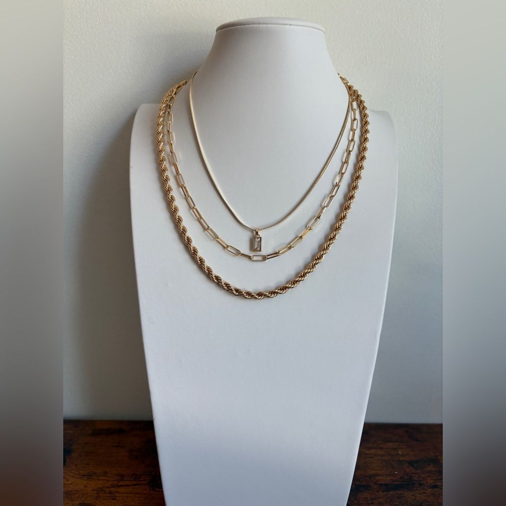 Mixit Elegant Gold Layered Necklace NWT